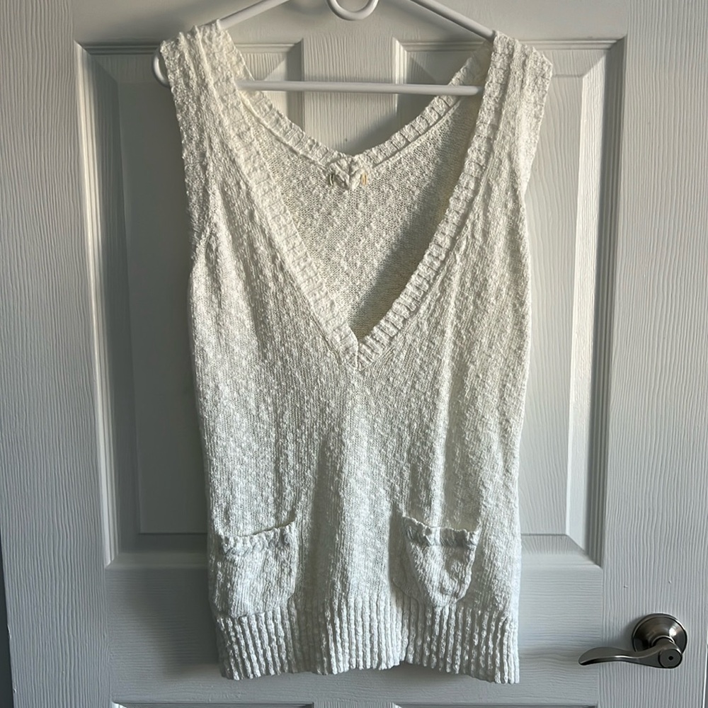 Ivory Knit Sleeveless Sweater Vest Deep V-Neck Coastal Grandmacore Layering Top